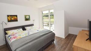Exklusive Reetdach-Villa Ostseefrische