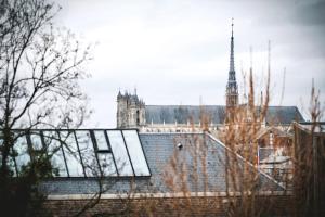 T1 lumineux & cosy, vue Cathédrale, Amiens centre