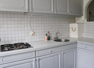 aranjata modern o camera in Cugir