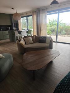 Lumineuse Villa à 200m de la Plage