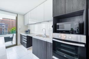 Nordic Home - 2BR Parking Wifi & Shopping Mall