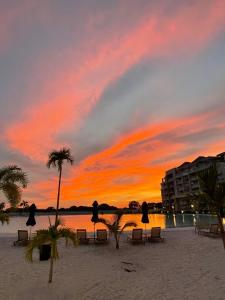 Apto de Ensueño en aguas cristalinas Baía Kristal