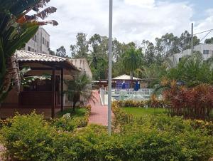 Apt with good location, close to the mall and beach