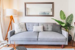 HOM I Con Parking a Pasos del Metro Irarrazaval