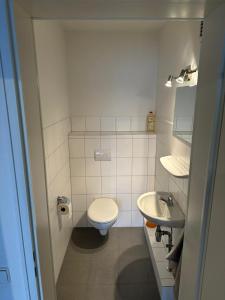 Kaiser-Rooms Dresdener Ring 3 6OG Nähe VW Werk