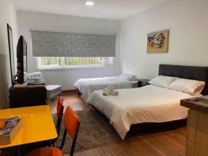 Casa completa 15 personas centro internacional Bogota