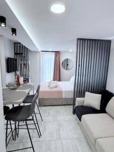 G&E Kavala Apartments