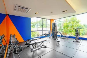 Modern 61m² Apt - Central Chalong Fast WiFi