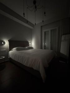 White Tower Luxury Apartment