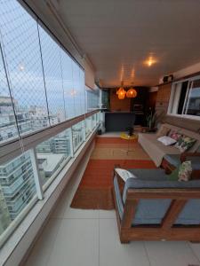 Vista incrível na melhor localização da praia da costa