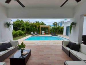 Sunbreeze Villa in Oceanfront Sosua Ocean Village
