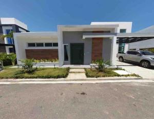 Sunbreeze Villa in Oceanfront Sosua Ocean Village