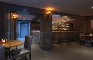 Twenty Hotel and Bar