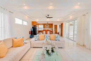 5bd Villa in Oceanfront Community Sosua Ocean Village
