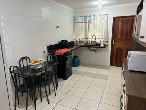 Residencial Vila nobre a 700 metros da praia da Enseada