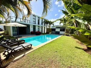 Marisol Villa in Oceanfront Comm