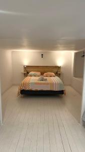 FLC- Duplex 6p - Désiréé Clary- 1km St Charles