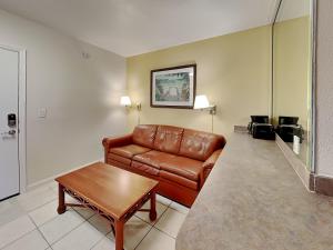 Harbour Beach Resort 105