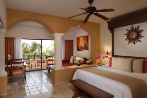 Beach resort suites