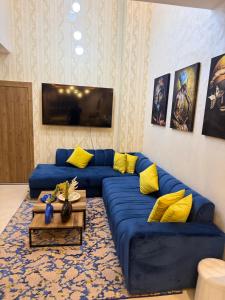 Duplex chic et lumineux avec piscine proche centre