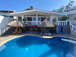 Mar y Cielo Beach House