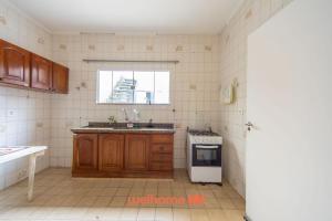 Casa no Centro de Peruibe a 750m da Praia