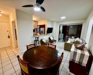 Royal Paradise - Gaivotas Ingleses 300 Metros da Praia