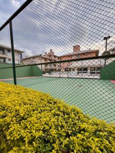 Royal Paradise - Gaivotas Ingleses 300 Metros da Praia