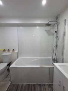 Garden Ground Floor 2 Bedrooms Flat