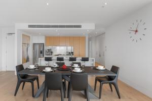Complete Host Prima Towers Apartments