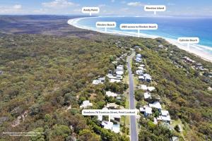 Bombora 5 Bedroom by Discover Stradbroke