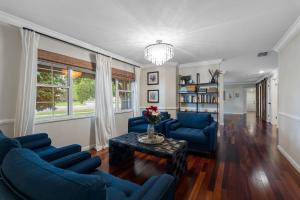 Heated Pool Spa, Game Room Near Beach