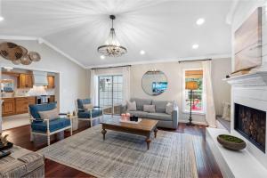 Heated Pool Spa, Game Room Near Beach