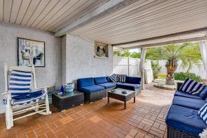 Steps to Sand! PCB Haven with Furnished Outdoor Area