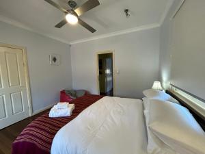 Spacious Stylish Coastal Escape