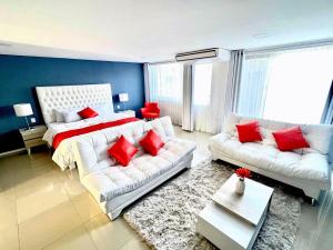 14 Súper DEPA con Aire Acondicionado, Consulado