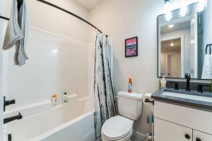 World Travel without leaving PDX