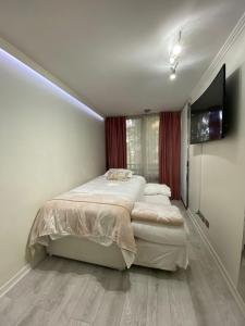 Santiago Apartments Kennedy Parque Arauco