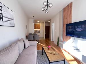 Argentum Central Point 1BR