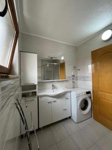 Apartments with parking space Orebic, Peljesac - 24949