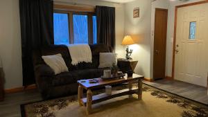 Zen Cottage in the Woodlands