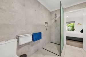 Callala Bay n Beach House - Pet Friendly with Fireplace