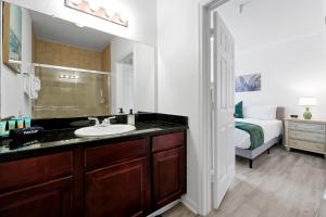 Awesome Mediterranean Resort! 15 minutes to Disney