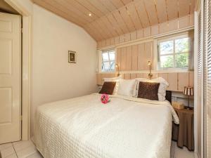 Apartment in Oostkapelle near the Beach