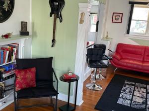 Professional & Student-Friendly