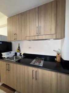 The Chill Lane- Shore 2 Residences