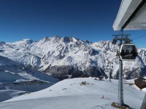 Chalet in Valais near Ski Lift & Saas Valley