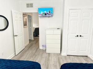 Awesome Mediterranean Resort! 15 minutes to Disney