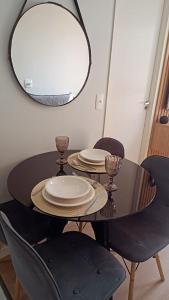 Super cozy 1-bedroom apartment