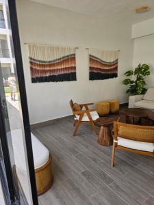 Romana Residence Vacationing Apartment